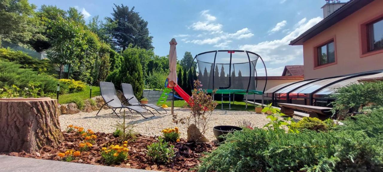 Brezno 2 Izbovy Apartman Sabi Exterior foto